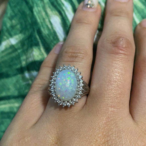 925 sterling silver Oval Opal Zircon Gemstone Ring - Picture 7 of 9